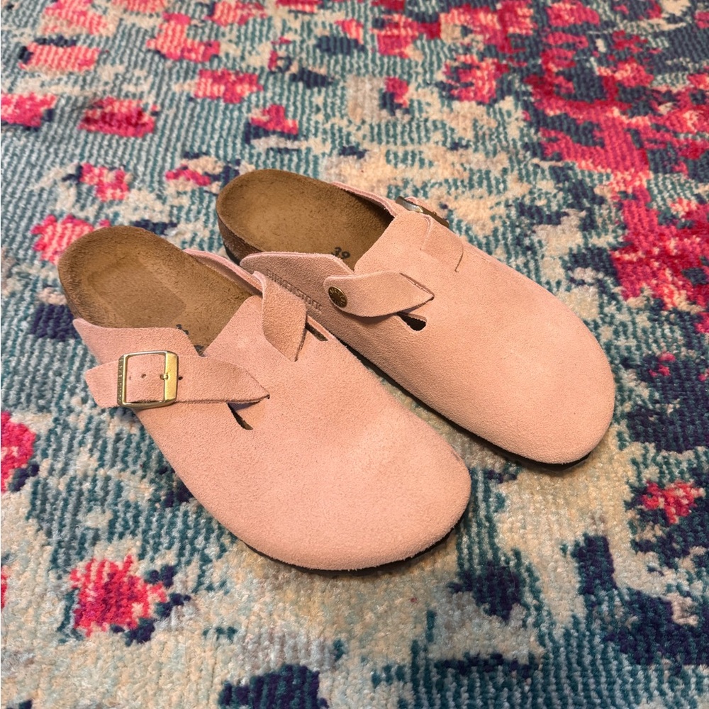 NWT Birkenstock light rose Boston clogs 39/8